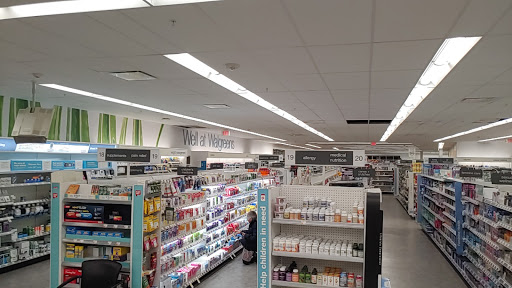Convenience Store «Walgreens», reviews and photos, 1101 Beacon St, Newton, MA 02461, USA