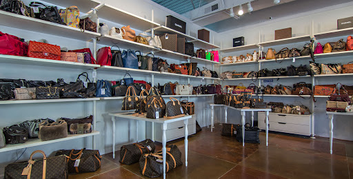 Boutique «Couture Designer Resale Boutique», reviews and photos, 10117 Montague St, Tampa, FL 33626, USA
