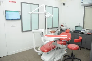 Dr Dungarwal Dental Clinic image