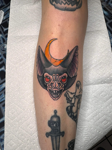 Explore simple silver lining tattoo ideas, creative tattoo ideas in Orange Park, available at Fantasy Tattoo and Piercing