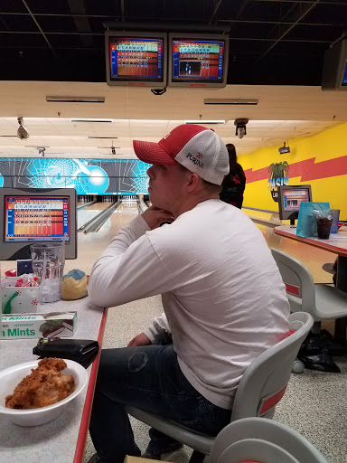 Bowling Alley «Oasis Lanes», reviews and photos, 120 Dell Centre Way, Union, MO 63084, USA