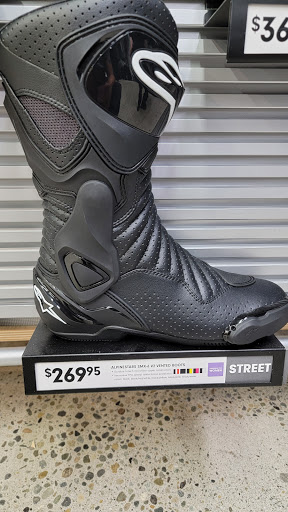 Motorcycle Parts Store «Cycle Gear», reviews and photos, 4210 196th St SW, Lynnwood, WA 98036, USA