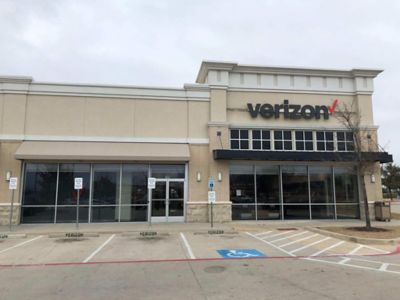 Cell Phone Store «Verizon», reviews and photos, 145 FM1382 #100, Cedar Hill, TX 75104, USA