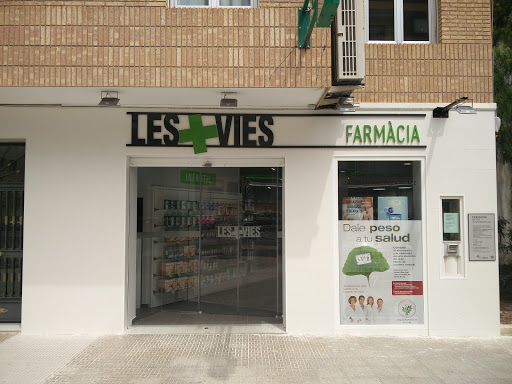 Información y opiniones sobre Farmacia Ldos Ortega Martínez, ahora Farmacia Les Vies de Picasent