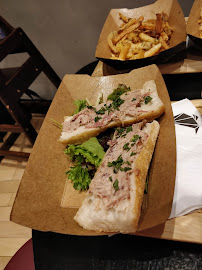 Sandwich au poulet du Restaurant Canard Street à Lille - n°13