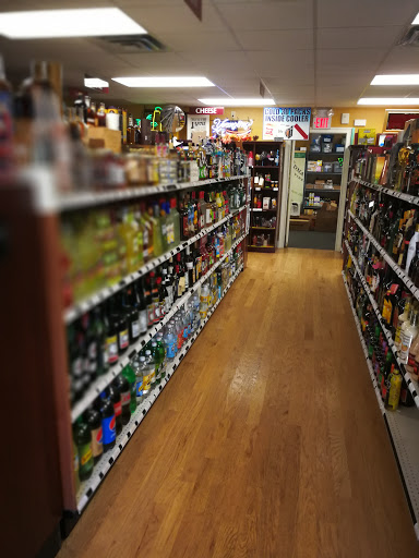 Liquor Store «Lake Wine and Spirits», reviews and photos, 180 Main St S, Southbury, CT 06488, USA