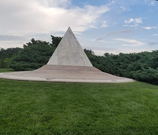 Monument «The Tomb of the Unknowns», reviews and photos, 1 Memorial Ave, Fort Myer, VA 22211, USA