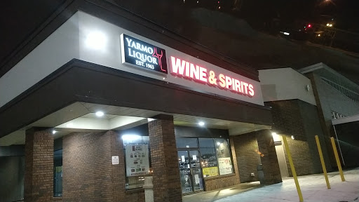 Shopping Mall «Sibley Plaza», reviews and photos, 2401 7th St W, St Paul, MN 55116, USA