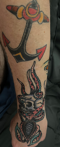 Tattoo Shop «Legacy Irons Tattoo», reviews and photos, 121-C W McGee St, Greensboro, NC 27401, USA