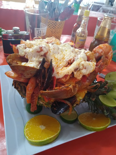 El Popo Restaurant - Playa Caletilla SN, Las Playas, 39390 Acapulco de Juárez, Gro., Mexico