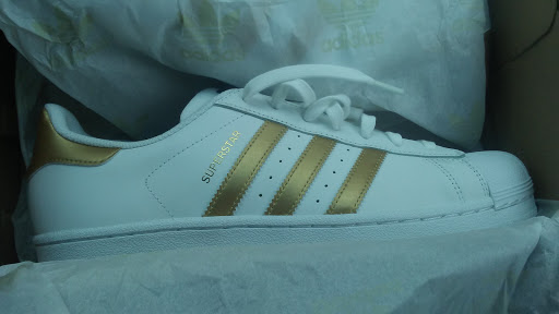 Shopping Mall «New Landing Mall», reviews and photos, Troost Ave & E Meyer Blvd, Kansas City, MO 64131, USA