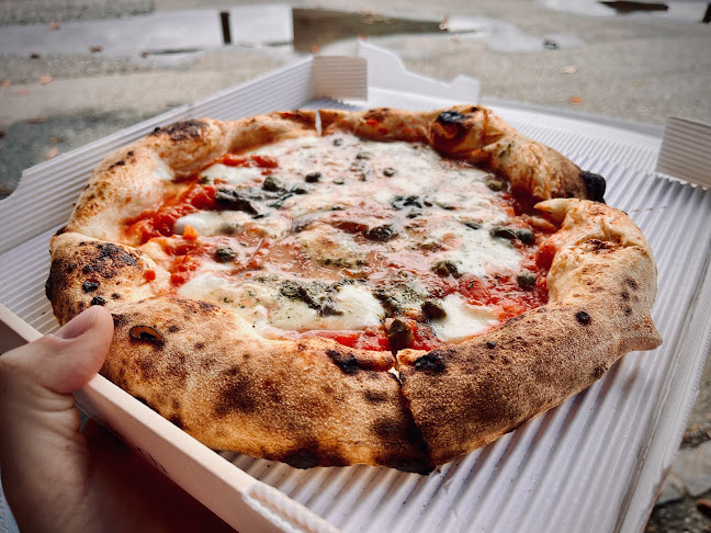 Napulé Pizzeria - Restaurant