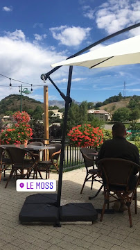 Atmosphère du Restaurant Le Moss à La Bréole - n°13