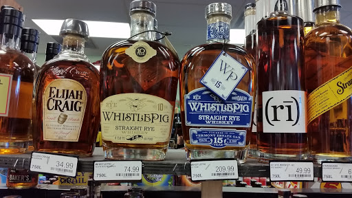 Liquor Store «Star Liquor @ Big Bend Road», reviews and photos, 13192 US-301, Riverview, FL 33578, USA