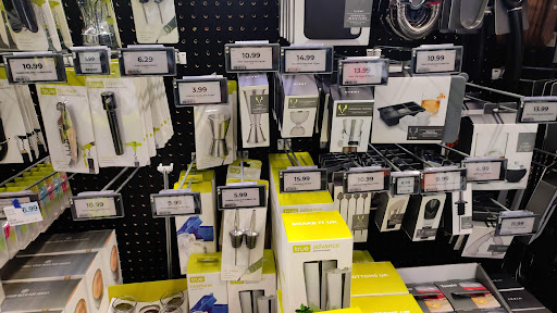 Grocery Store «Hy-Vee», reviews and photos, 1500 Central Park Commons Dr, Eagan, MN 55121, USA