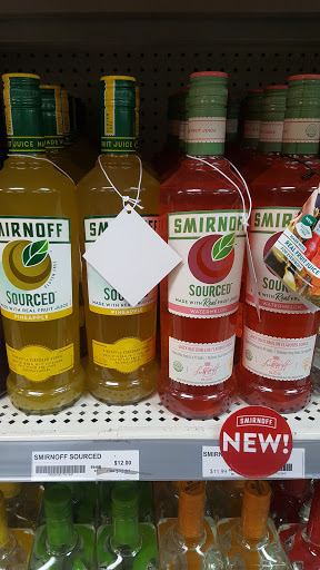 Liquor Store «Twinsburg Beer Wine & Liquor», reviews and photos, 9224 Darrow Rd, Twinsburg, OH 44087, USA