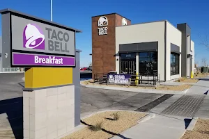 Taco Bell image