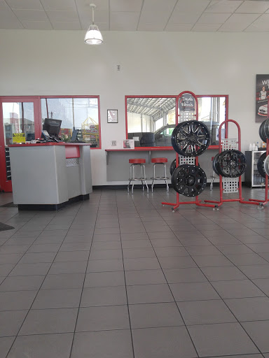 Tire Shop «Discount Tire Store», reviews and photos, 413 E Loop 281, Longview, TX 75605, USA
