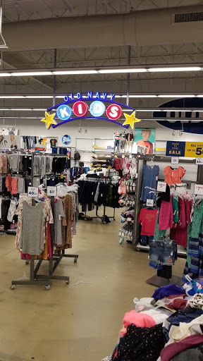 Clothing Store «Old Navy», reviews and photos, 90 Pleasant Valley St, Methuen, MA 01844, USA