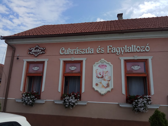 Botika Cukrászda és Fagylaltozó - Fagylaltozó