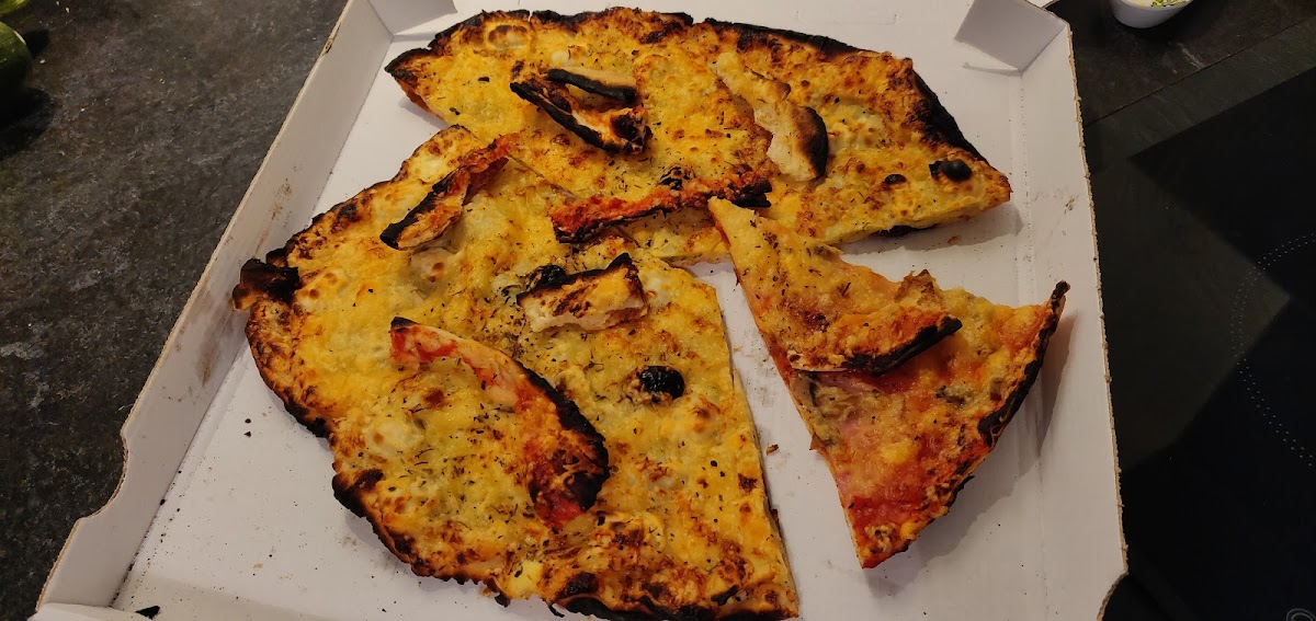 Pizzaiol et Mozzarel à Donzère