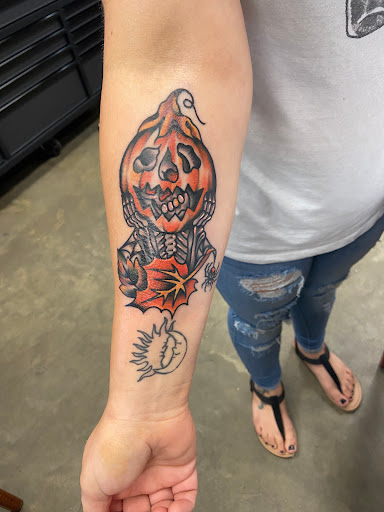 Art Gallery «Cornerstone Tattoo Gallery», reviews and photos, 48 Main St, Senoia, GA 30276, USA