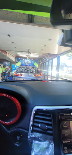 Car Wash «Glow Express Car Wash», reviews and photos, 1551 NJ-27, Edison, NJ 08817, USA