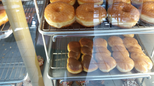 Donut Shop «O B Donuts», reviews and photos, 1830 Sunset Cliffs Blvd # C, San Diego, CA 92107, USA