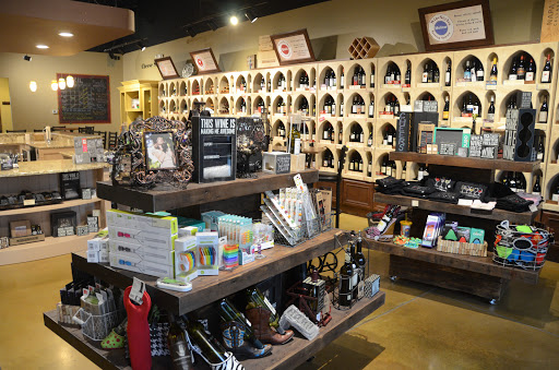 Wine Bar «WineStyles of Johnston», reviews and photos, 8460 Birchwood Ct #500, Johnston, IA 50131, USA