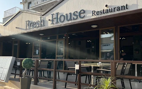 Fresh House Bar and Restaurant image