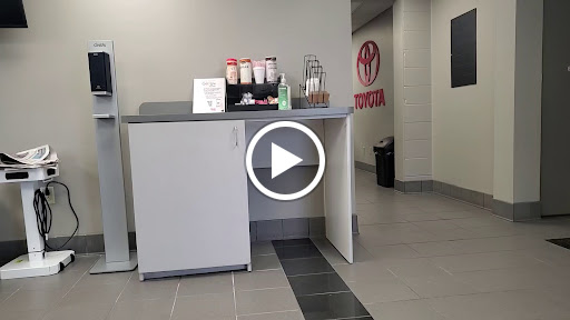 Car Dealer «Butler Toyota», reviews and photos, 9419 N Aronson Rd, Indianapolis, IN 46240, USA