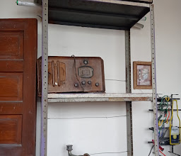 Antiques Y Cosas Raras photo