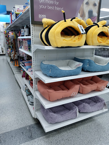 Clothing Store «Ross Dress for Less», reviews and photos, 5800 Florence Ave, Bell Gardens, CA 90201, USA