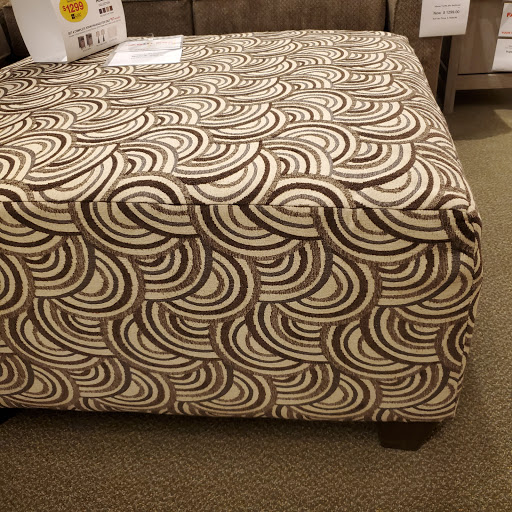 Furniture Store «Art Van Furniture - Southfield», reviews and photos, 22555 Greenfield Rd, Southfield, MI 48075, USA