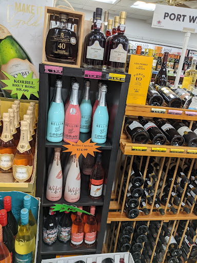 Liquor Store «Tiverton Liquor Store», reviews and photos, 65 Main Rd, Tiverton, RI 02878, USA