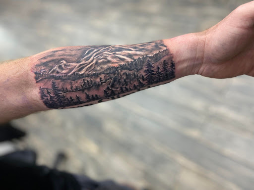Explore beautiful female tattoo ideas, creative tattoo ideas in El Paso, available at American Tattoo Society of Ft Bliss