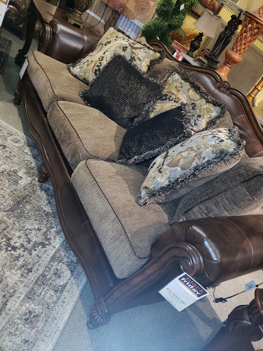 Furniture Store «Ashley HomeStore», reviews and photos, 5871 Crossroads Cir, Falls Church, VA 22041, USA