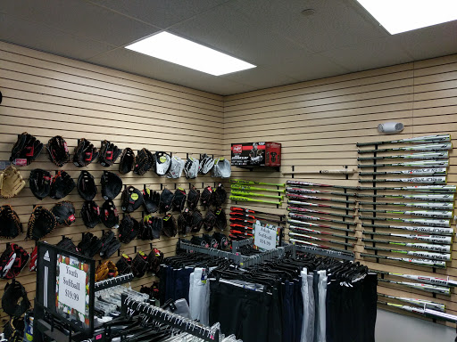 Sporting Goods Store «FishHawk Sporting Goods», reviews and photos, 13446 Boyette Rd, Riverview, FL 33569, USA