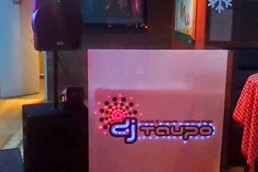 DJ Taupo, Mobile DJ and entertainer - Hawera