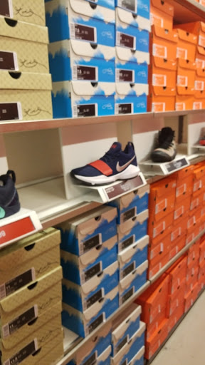 Clothing Store «Nike Factory Store», reviews and photos, 3736 Center Park Dr, West Jordan, UT 84084, USA