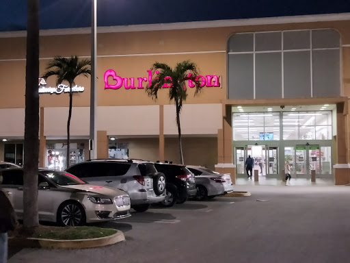 Clothing Store «Burlington Coat Factory», reviews and photos, 5737 NW 7th St, Miami, FL 33126, USA