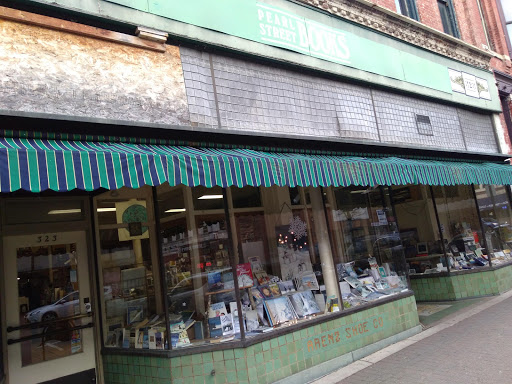 Used Book Store «Pearl Street Books», reviews and photos, 323 Pearl St, La Crosse, WI 54601, USA