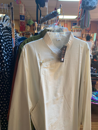 Gift Shop «Tibetan Himalayan Gift Shop», reviews and photos, 746 E Chatham St b, Cary, NC 27511, USA