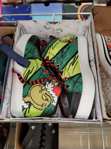 Shoe Store «SKECHERS Factory Outlet», reviews and photos, 1201 Airport Fwy #185, Euless, TX 76040, USA