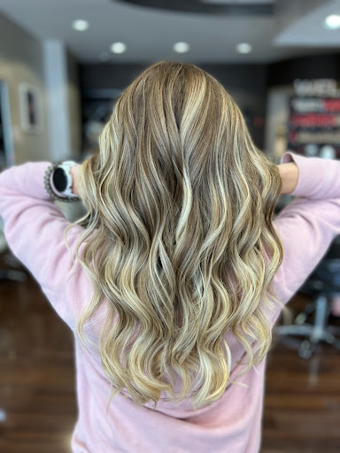 Beauty Salon «Frizzles», reviews and photos, 534 John Carlyle St, Alexandria, VA 22314, USA