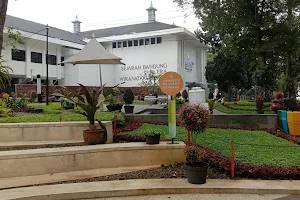 Taman Sejarah Bandung image
