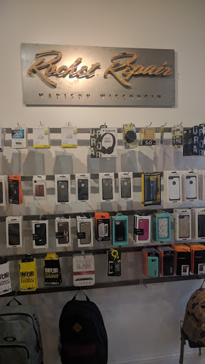 Computer Repair Service «Rocket Computer and Cell Phone Repair», reviews and photos, 513 State St, Madison, WI 53703, USA