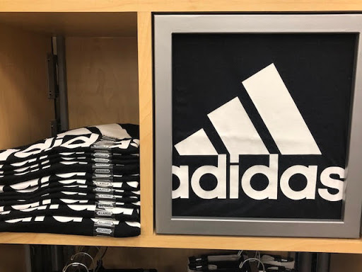 Sporting Goods Store «SCHEELS», reviews and photos, 505 Center Ave, Moorhead, MN 56560, USA