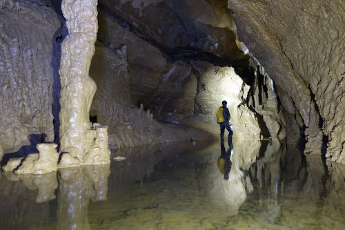 attractions Grotte de Malatiere Bournois