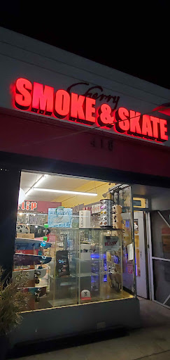 Cherry Smoke & Skate Shop, 418 Cherry Ave, Long Beach, CA 90802, USA, 